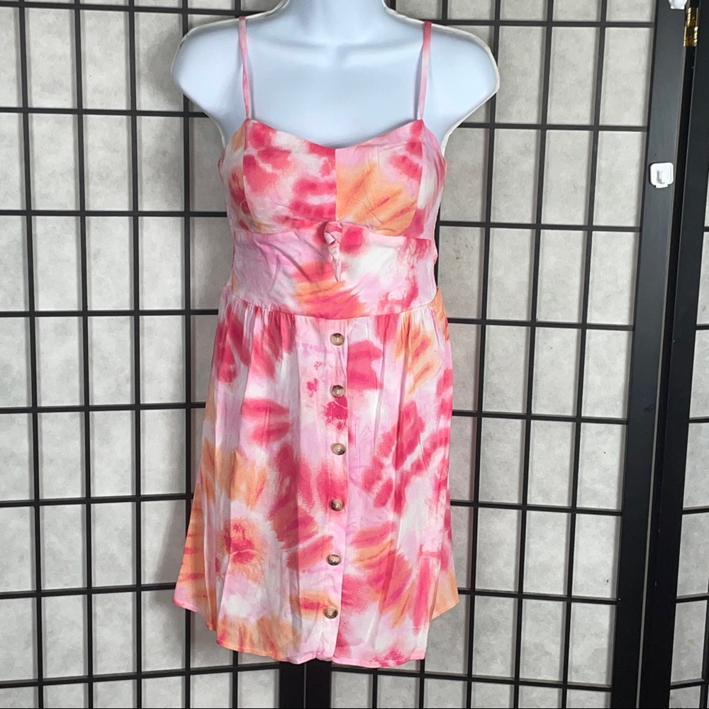 A U W ladies dress size small